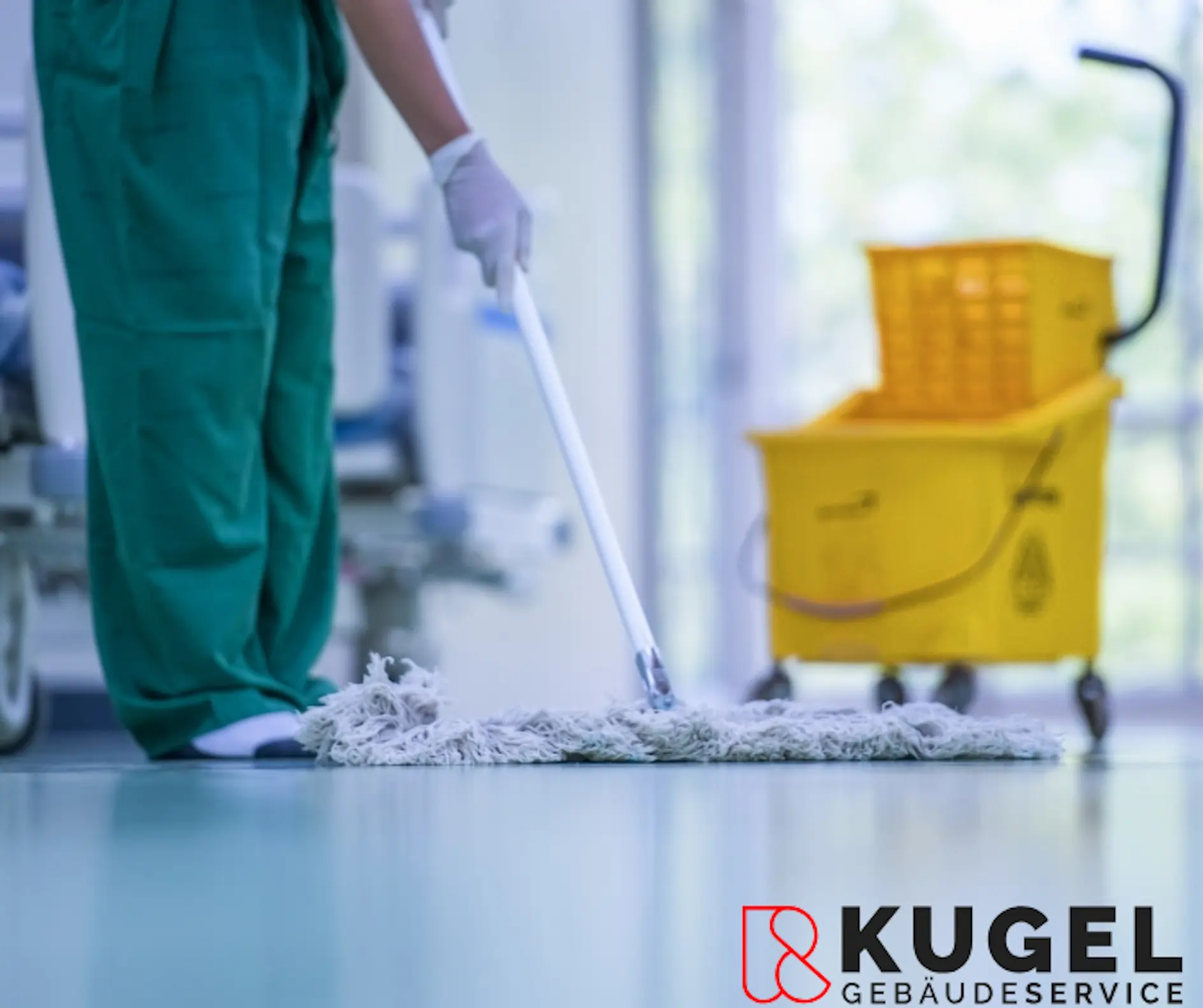 Gebäudereinigung Berlin. Gebäudereiniger Kugel. Private Reinigung, gewerbliche Reinigungsarbeiten.